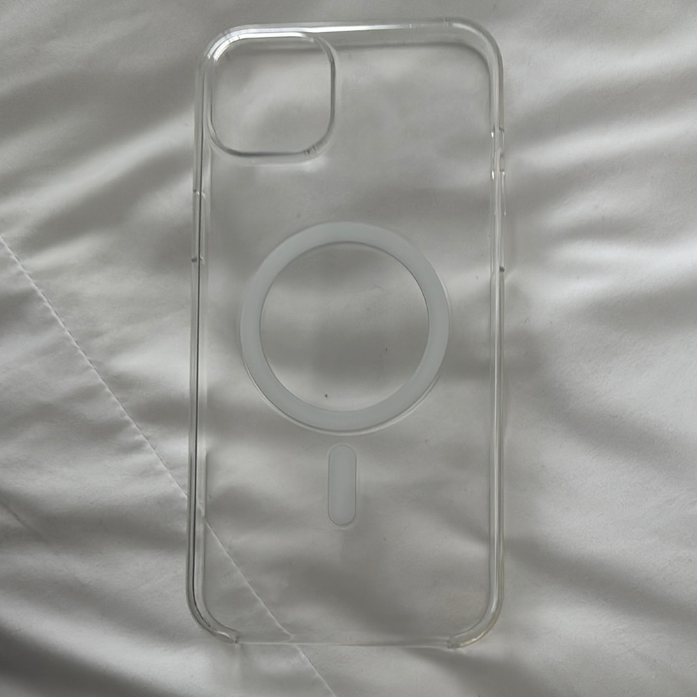iPhone 15 Plus Apple Clear Case with MagSafe